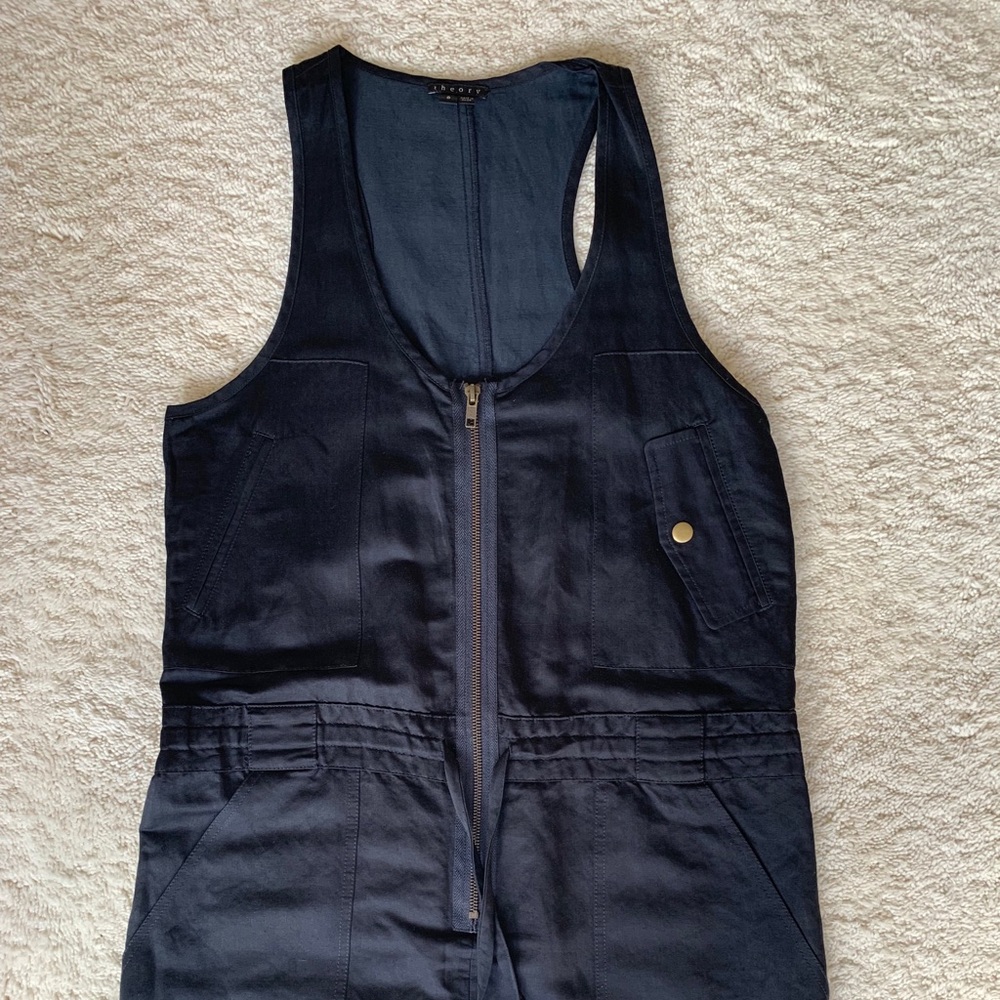 Size 8 Theory Navy Dress